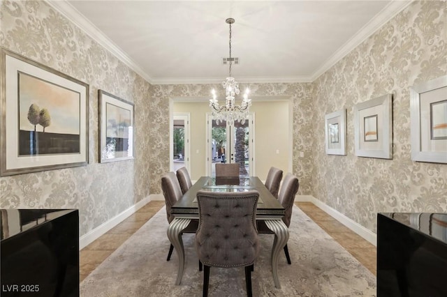 dining area featuring baseboards, visible vents, and wallpapered walls