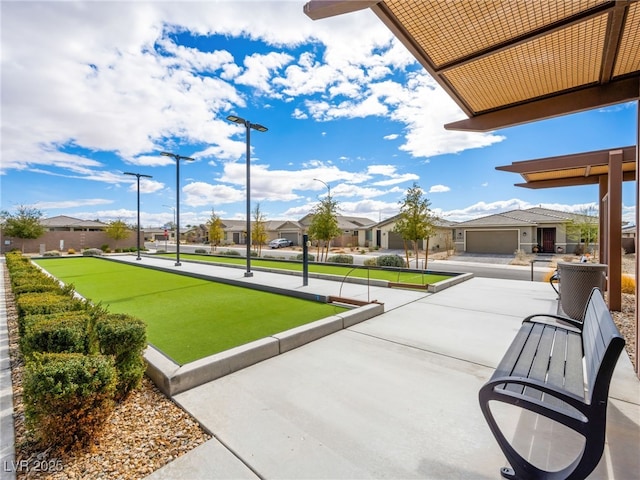 view of property's community featuring a residential view