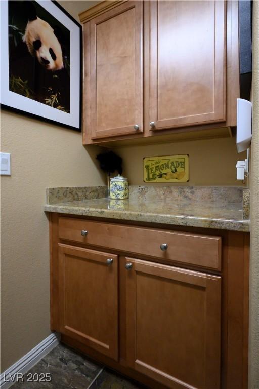 room details featuring baseboards