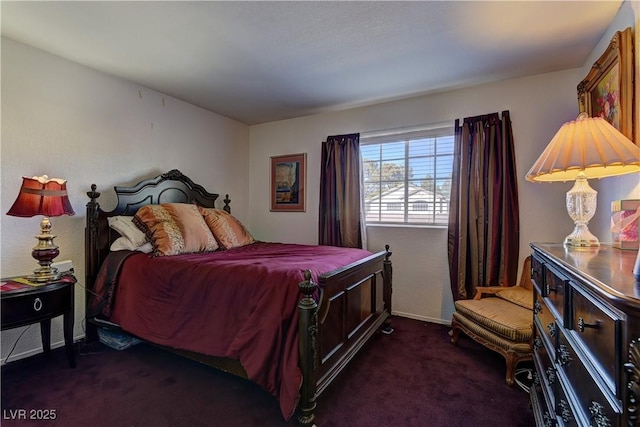 bedroom featuring carpet floors