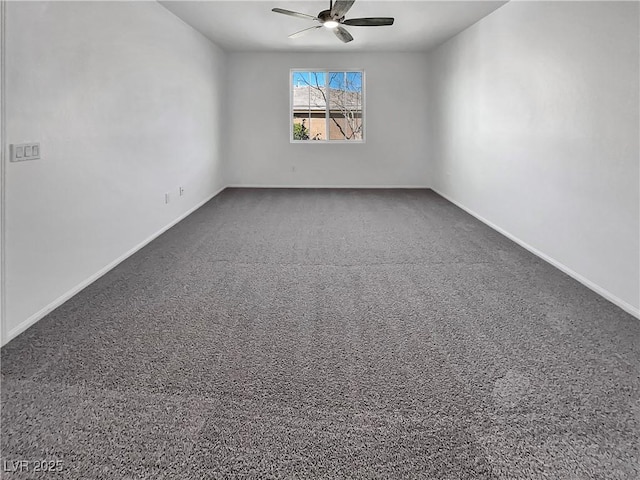 unfurnished room featuring baseboards, a ceiling fan, and carpet floors