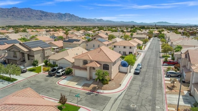 bird's eye view featuring a residential view and a mountain view