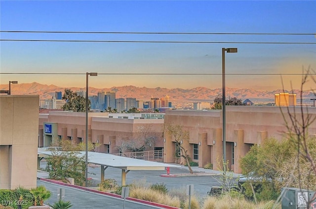 city view featuring a mountain view