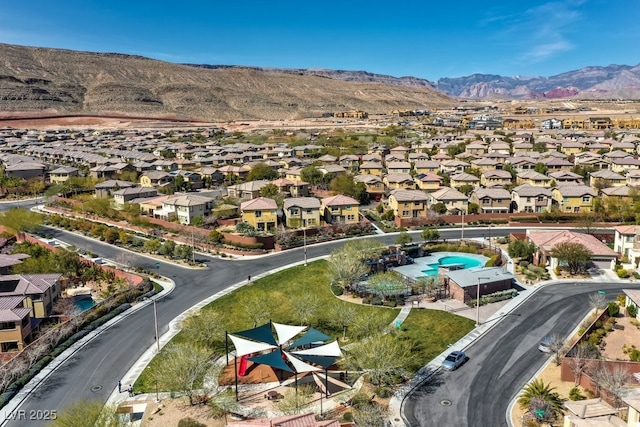 bird's eye view featuring a residential view and a mountain view