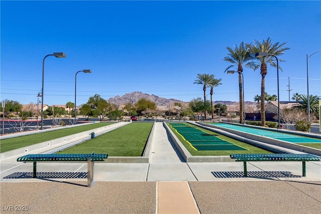 view of property's community with a mountain view