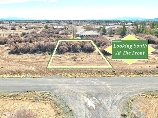 Listing photo 3 for 301 Lupin St, Pahrump NV 89048