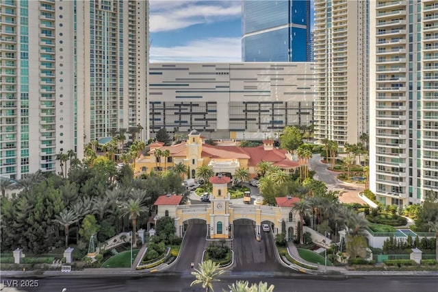 view of property featuring a city view