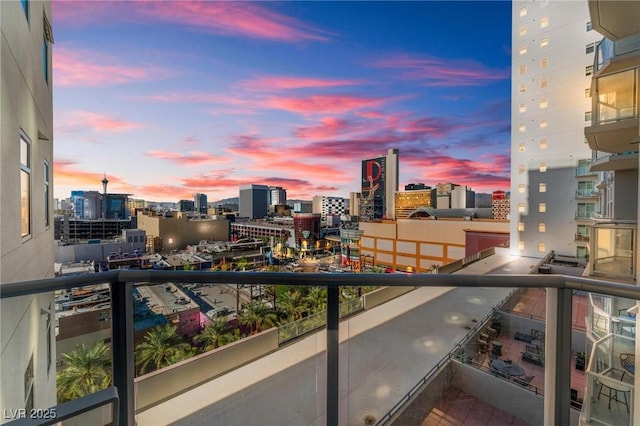 150 Las Vegas Blvd Unit 1014, Las Vegas, NV 89101 - balcony with a city view
