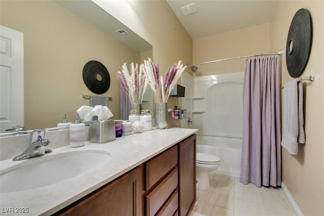 bathroom featuring visible vents, toilet, shower / bath combination with curtain, baseboards, and vanity