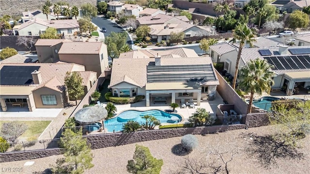 birds eye view of property featuring a residential view