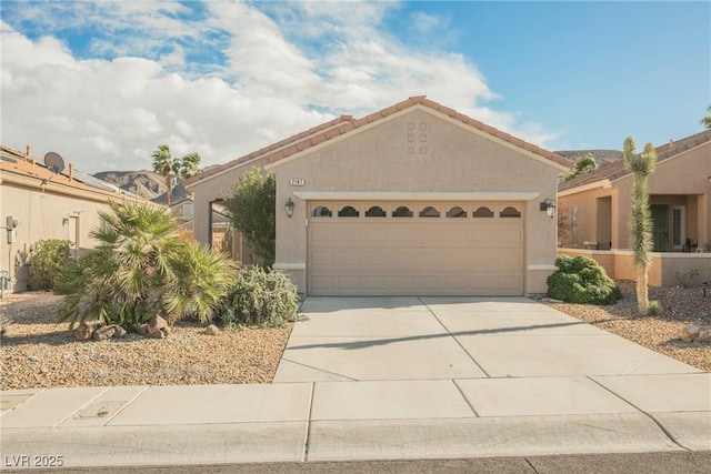 2147 Indigo Creek Ave, Henderson, NV 89012 - photo 2