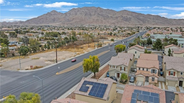 bird's eye view featuring a residential view and a mountain view