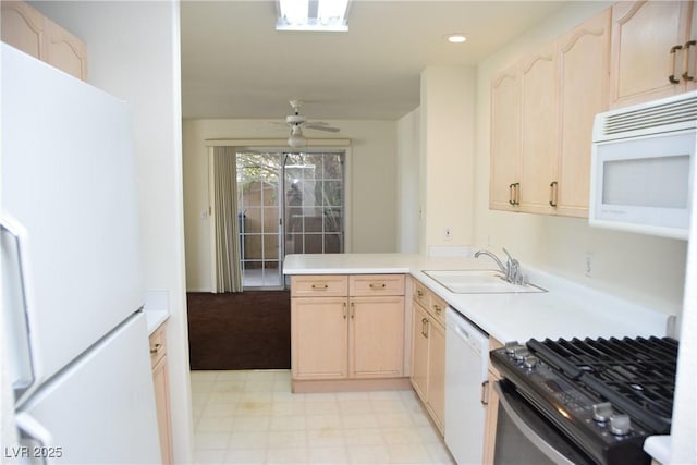 9672 Gunsmith Dr, Las Vegas, NV 89123 - photo 13