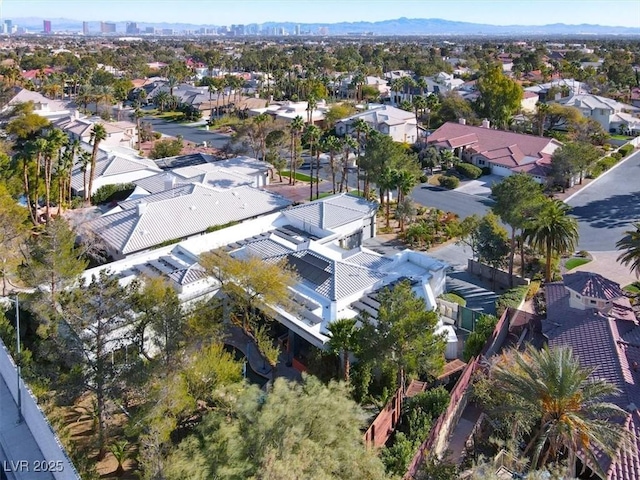 bird's eye view featuring a residential view and a mountain view