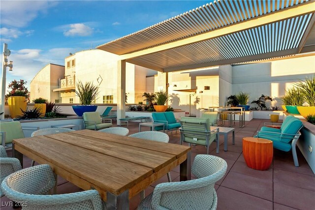 150 Las Vegas Blvd Unit 1711, Las Vegas, NV 89101 - view of patio featuring an outdoor living space and outdoor dining area