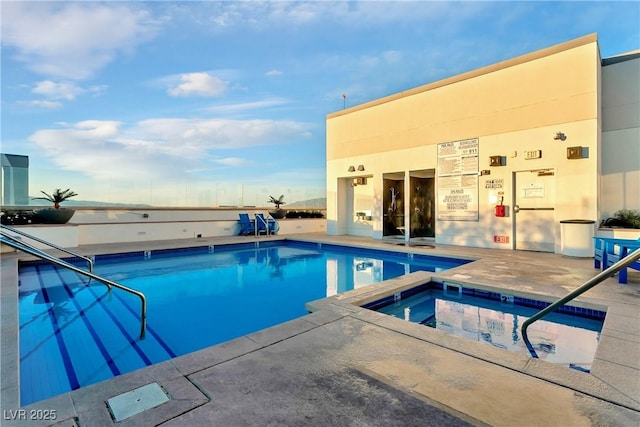 150 Las Vegas Blvd Unit 1711, Las Vegas, NV 89101 - community pool with a community hot tub and a patio
