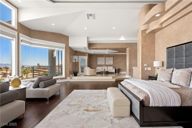 bedroom featuring visible vents, recessed lighting, baseboards, and hardwood / wood-style flooring