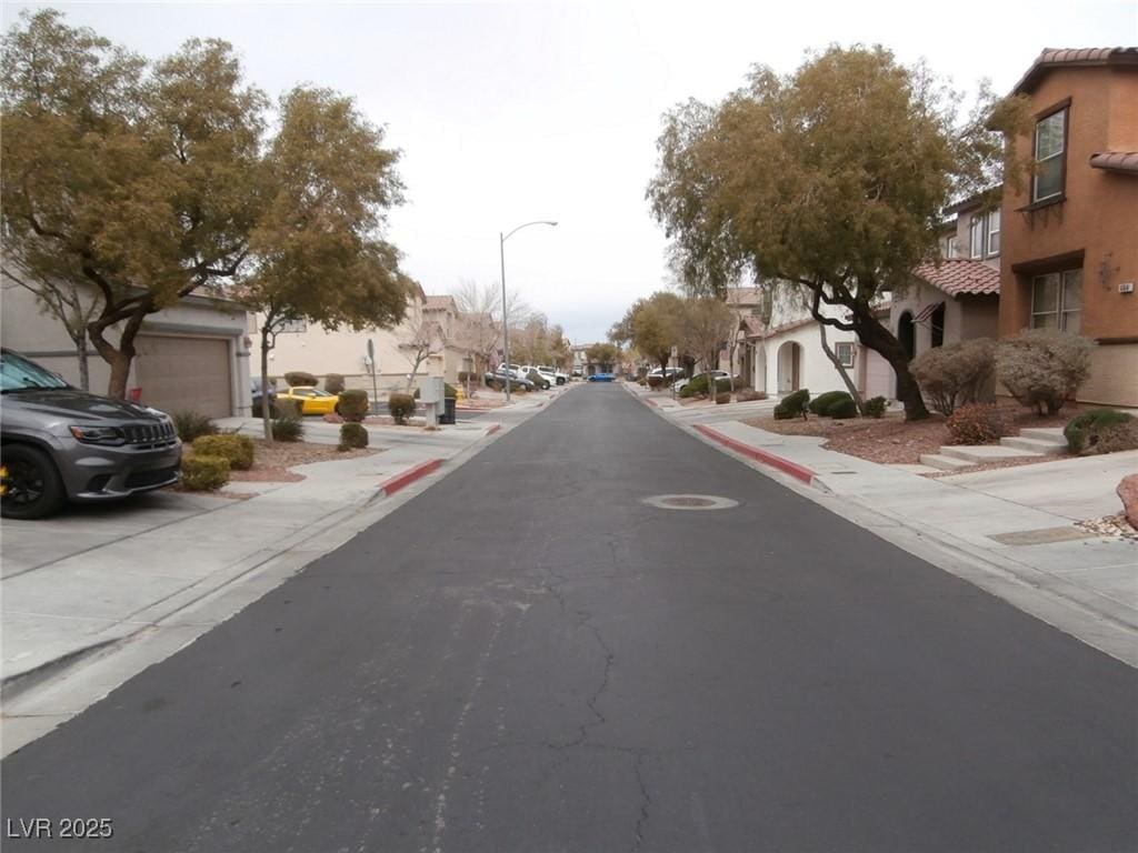 668 Moonlight Stroll St, Henderson, NV 89002 - photo 4