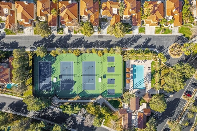 birds eye view of property featuring a residential view