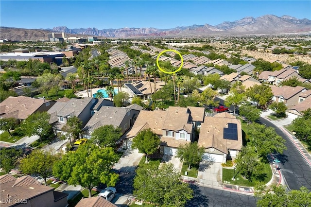 birds eye view of property featuring a residential view and a mountain view