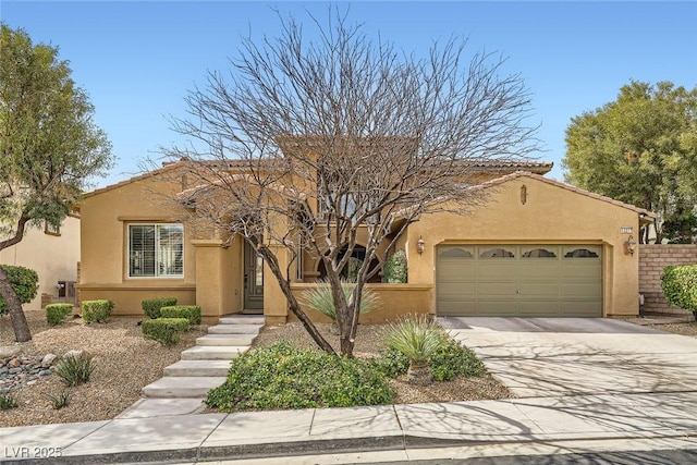 view of front of property featuring stucco siding, a garage, concrete driveway, and fence