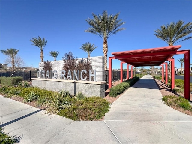 view of community / neighborhood sign