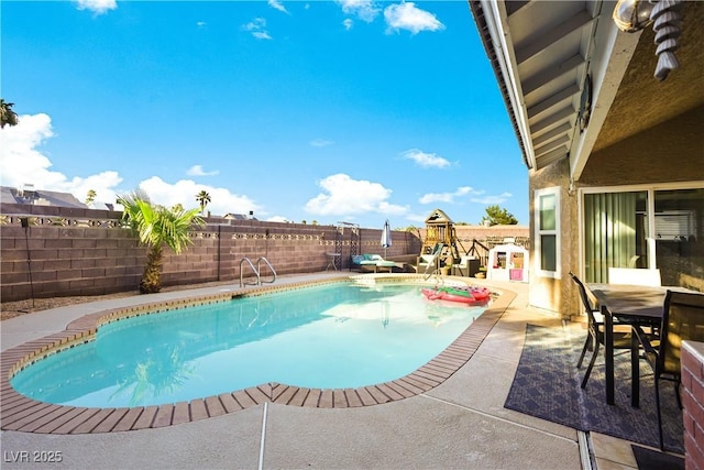 3258 Del Marino St, Las Vegas, NV 89121 - view of pool with a patio area, a fenced backyard, and outdoor dining space