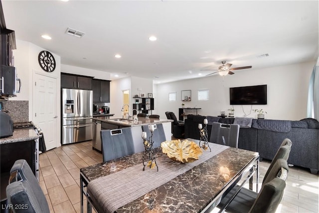 dining room with visible vents, recessed lighting, and ceiling fan