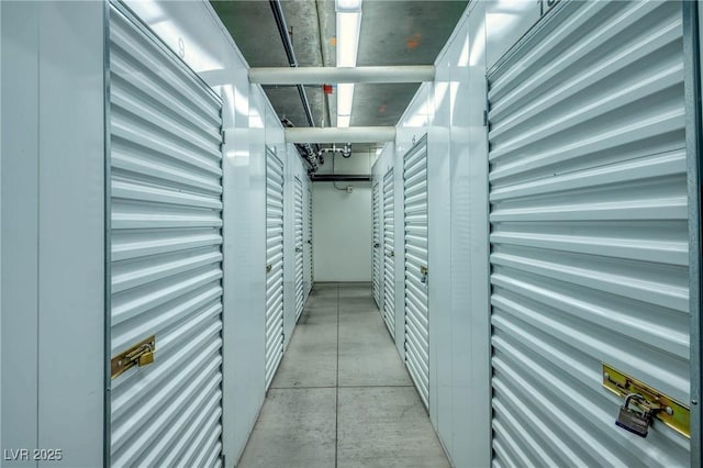 64 Strada Principale Unit 307, Henderson, NV 89011 - corridor with concrete floors
