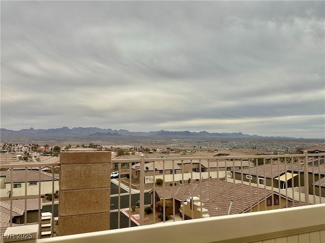 view of city featuring a mountain view and a residential view