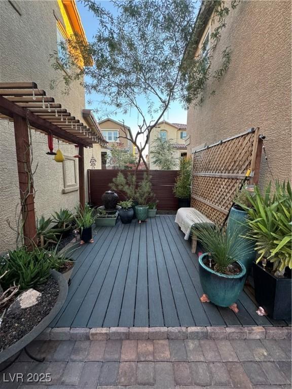 deck featuring fence