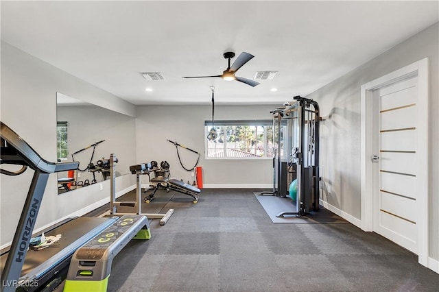 exercise area featuring recessed lighting, visible vents, baseboards, and ceiling fan