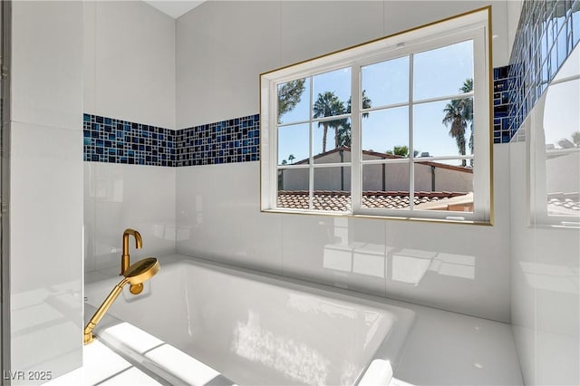 bathroom featuring a bathing tub