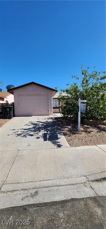 510 Holick Ave, Henderson, NV 89011 - obstructed view of property featuring driveway