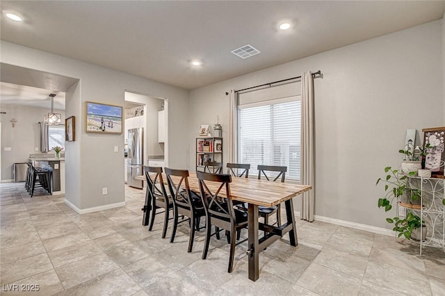 dining room with recessed lighting, visible vents, and baseboards