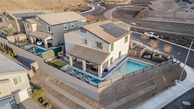 birds eye view of property featuring a residential view