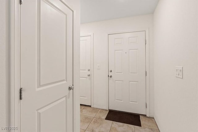 2945 Torreon Ln, Las Vegas, NV 89121 - interior space featuring light tile patterned floors