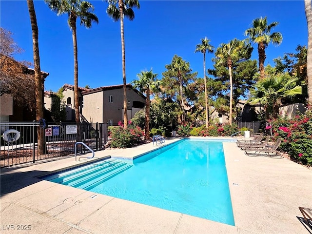 9000 S Las Vegas Blvd Unit 1187, Las Vegas, NV 89123 - community pool with a patio