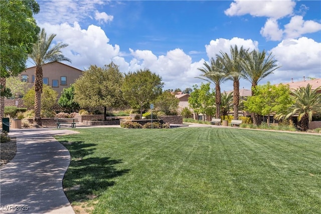 2833 Athena Hill Ct, Henderson, NV 89052 - view of community with a lawn