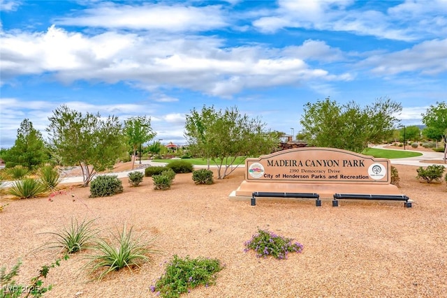 2528 Flodden St, Henderson, NV 89044 - view of community / neighborhood sign