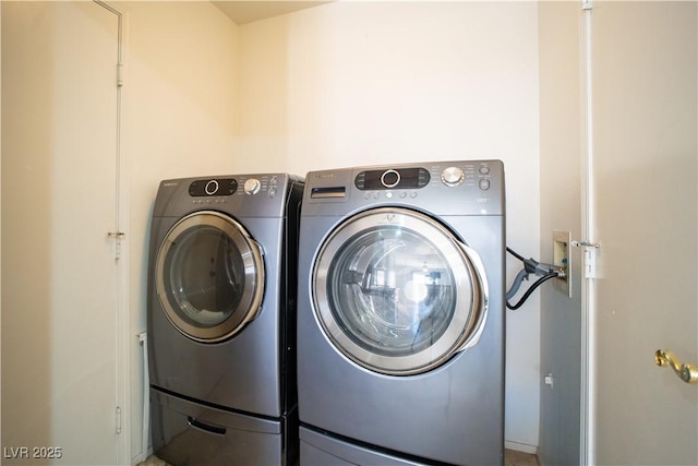 8160 Autumn Star Ave, Las Vegas, NV 89145 - laundry room featuring washing machine and clothes dryer
