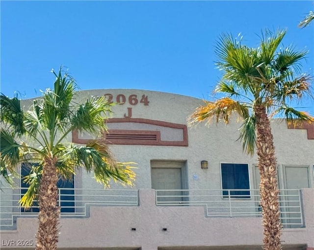 2064 Mesquite Ln Unit 303, Laughlin, NV 89029 - photo 2