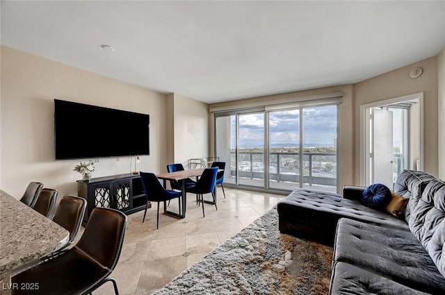 322 Karen Ave Unit 703, Las Vegas, NV 89109 - photo 8