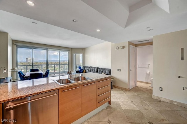 322 Karen Ave Unit 703, Las Vegas, NV 89109 - photo 6