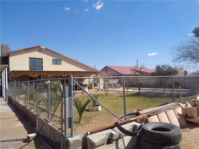 3127 Aloha Ave, Las Vegas, NV 89121 - view of yard featuring fence and a gate