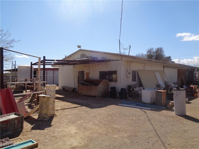 3127 Aloha Ave, Las Vegas, NV 89121 - back of house with an outbuilding and an exterior structure