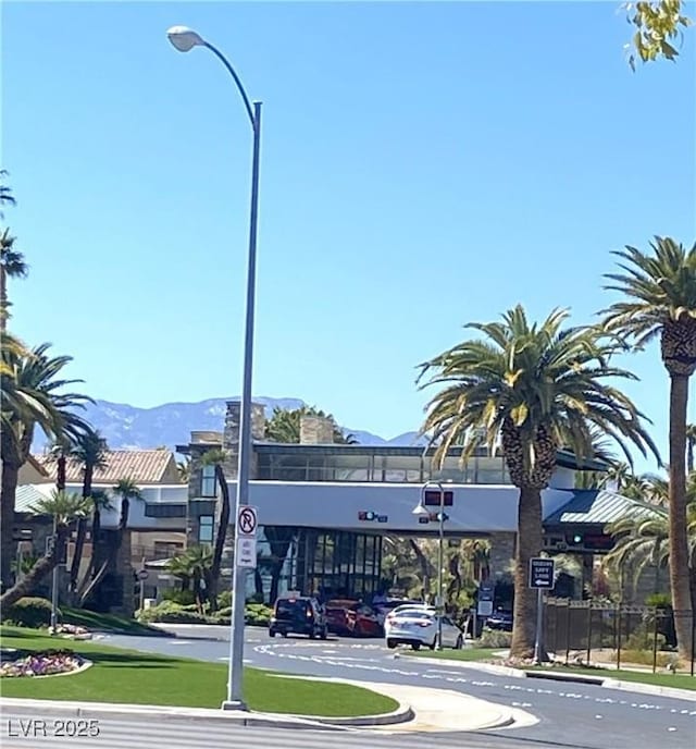 172 Tall Ruff Dr, Las Vegas, NV 89148 - photo 2