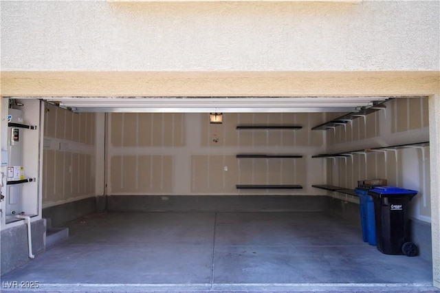 2765 Frosted Teal Ave, North Las Vegas, NV 89086 - view of garage