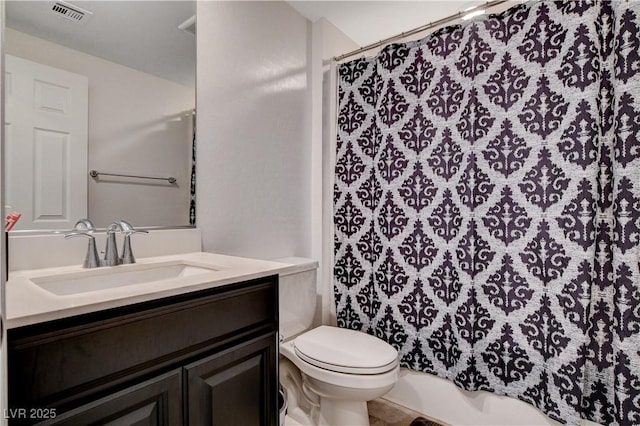 105 Campbelltown Ave, Henderson, NV 89015 - bathroom with a shower with curtain, toilet, vanity, and visible vents