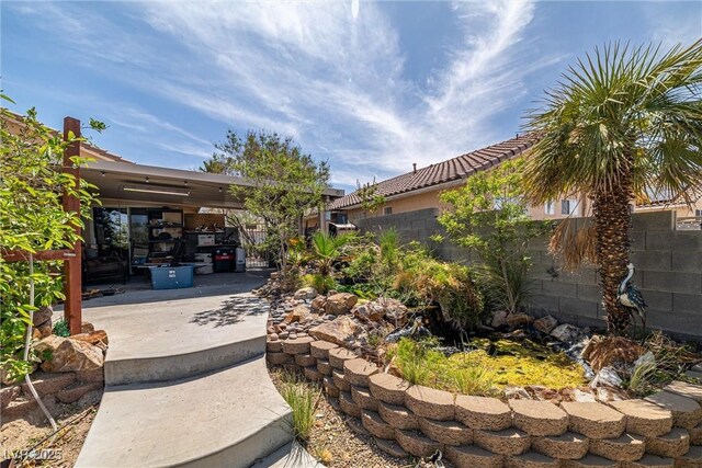 388 Coronado Dr, Henderson, NV 89015 - view of yard